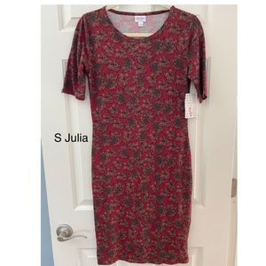 Small LuLaRoe Julia dress
